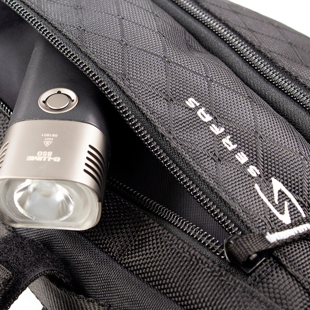 (LT-FR1BK) Ark Expandable Half-Frame Bag