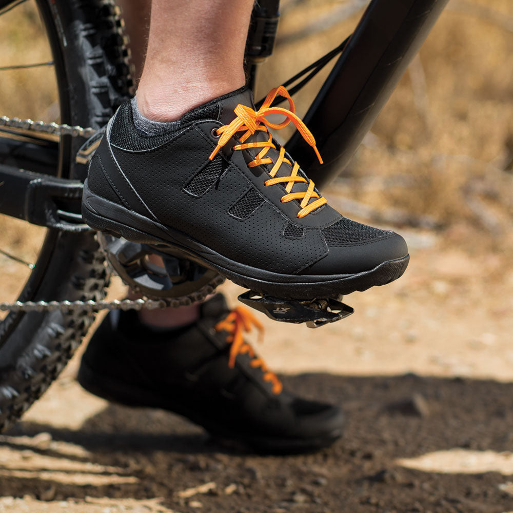 (SMT-160B) Men's Trax Shoe
