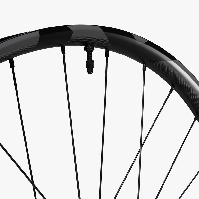WHEEL, WH-M8200-B-29, DEORE XT, F&R, RIM:29, F:28H R:28H, FOR 12-S, F:15/R:12MM E-THRU TUBELESS OLD:110/148MM, W/TUBELESS TAPE, FOR CENTERLOCK DISC
