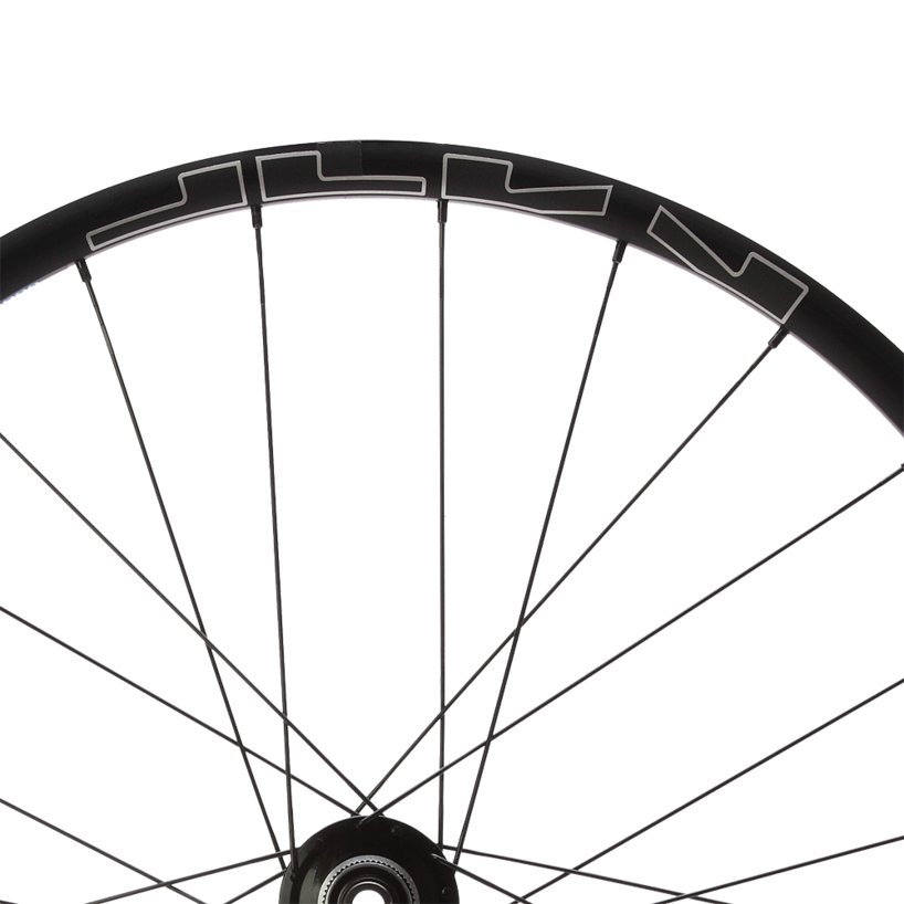 WHEEL, WH-MT601-27.5, FRONT, RIM 27.5, 24H, F:15MM E-THRU, TUBELESS, OLD:100MM, BLACK, W/TUBELESS TAPE, FOR CL DISC
