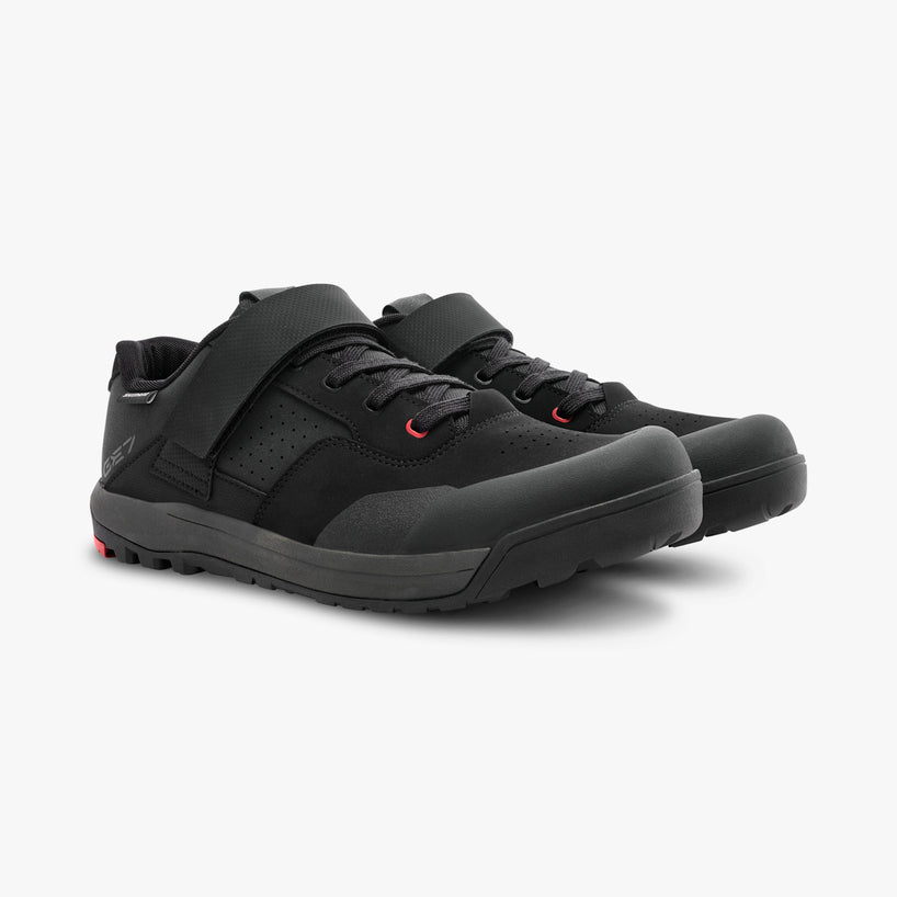 SH-GE700 BICYCLE SHOES | BLACK 42