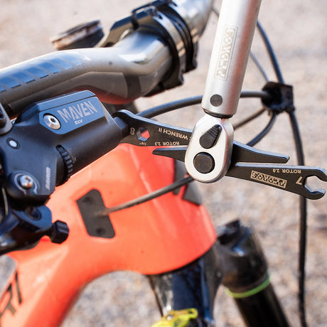 Disc Wrench II