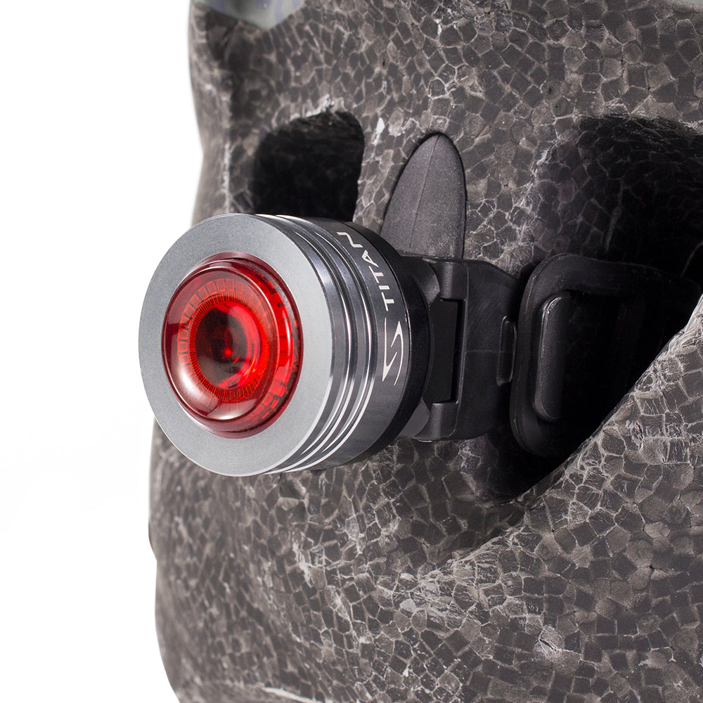 (HLMT-1) Titan Helmet Light