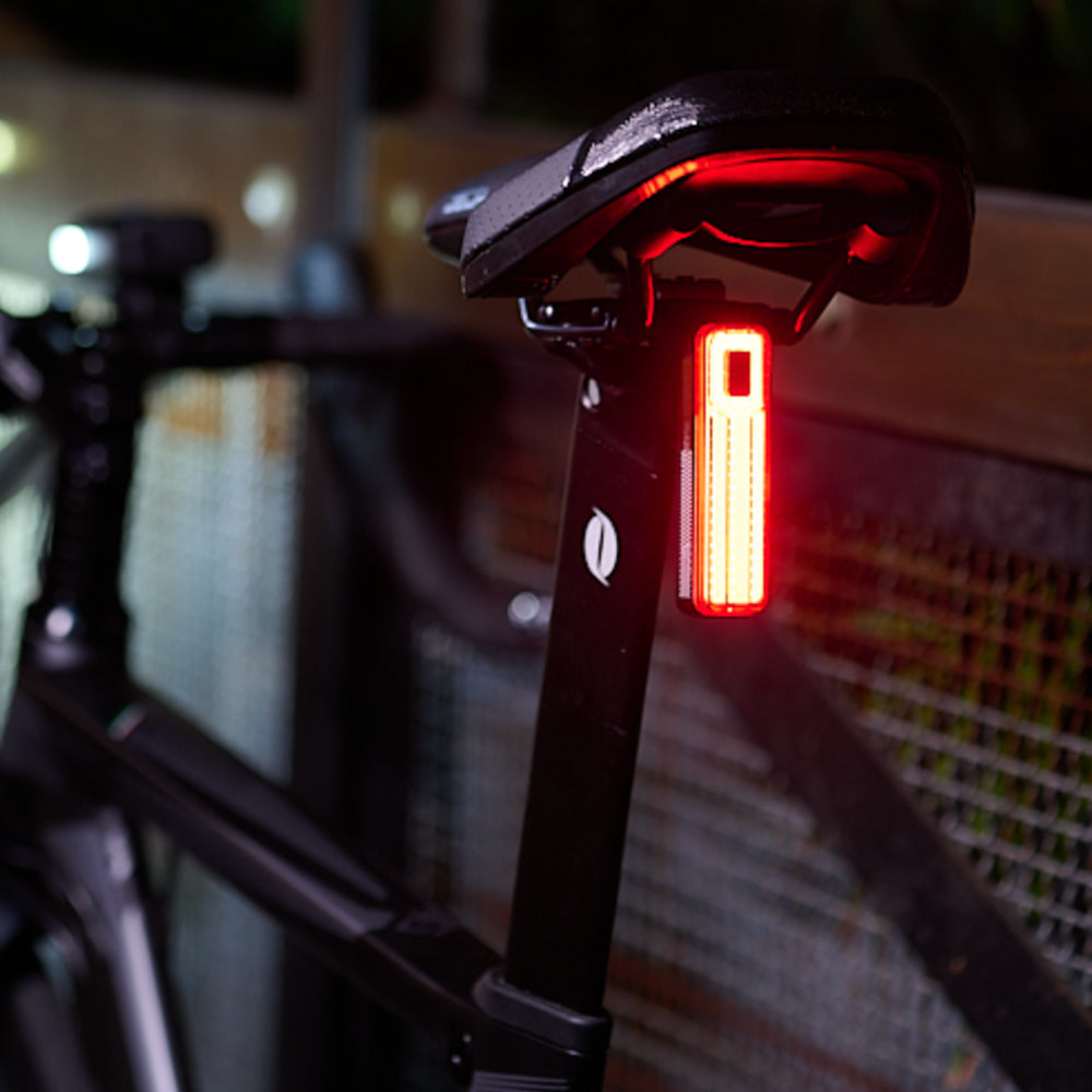 MOON HELIX SENSE 450LM TAIL LIGHT W/BRAKING (85014)