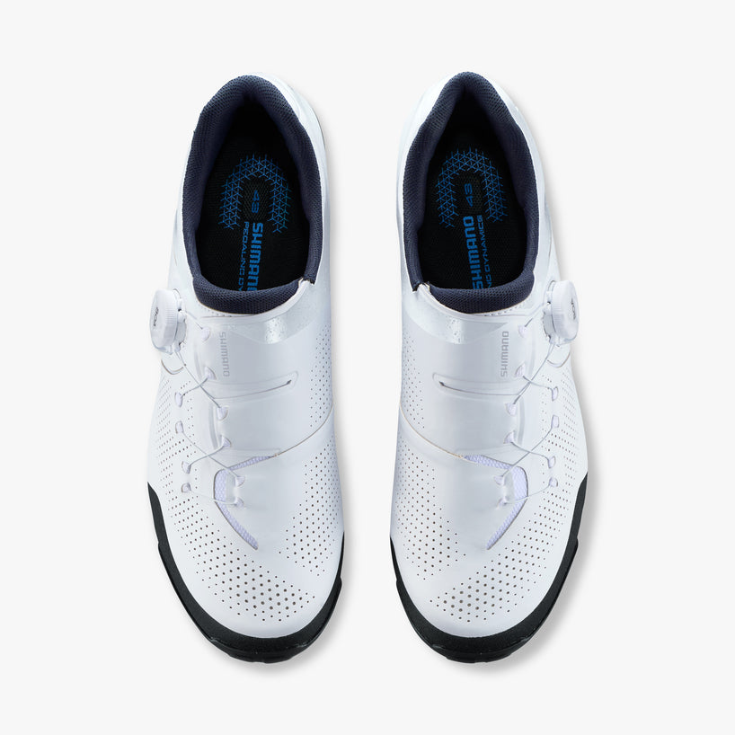 SH-XC302 BICYCLE SHOES | BLACK 44