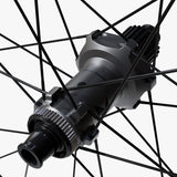 WHEEL, WH-M9200-B-29, XTR, FRONT, RIM:29, 24H, F:15MM E-THRU TUBELESS OLD:110MM, W/TUBELESS TAPE, FOR CL DISC, W/O BAG