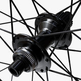 WHEEL, WH-MT620-B-27.5, FRONT, RIM:27.5, 24H, F:15MM E-THRU, TUBELESS, OLD:110MM, BLACK, W/ STANDARD STICKER, CL DISC