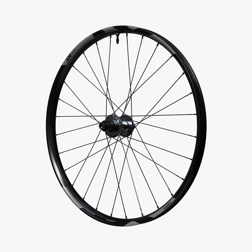 WHEEL, WH-M8200-B-27.5, DEORE XT, FRONT, RIM:27.5, 28H, F:15MM E-THRU TUBELESS OLD:110MM, W/TUBELESS TAPE, FOR CENTERLOCK DISC