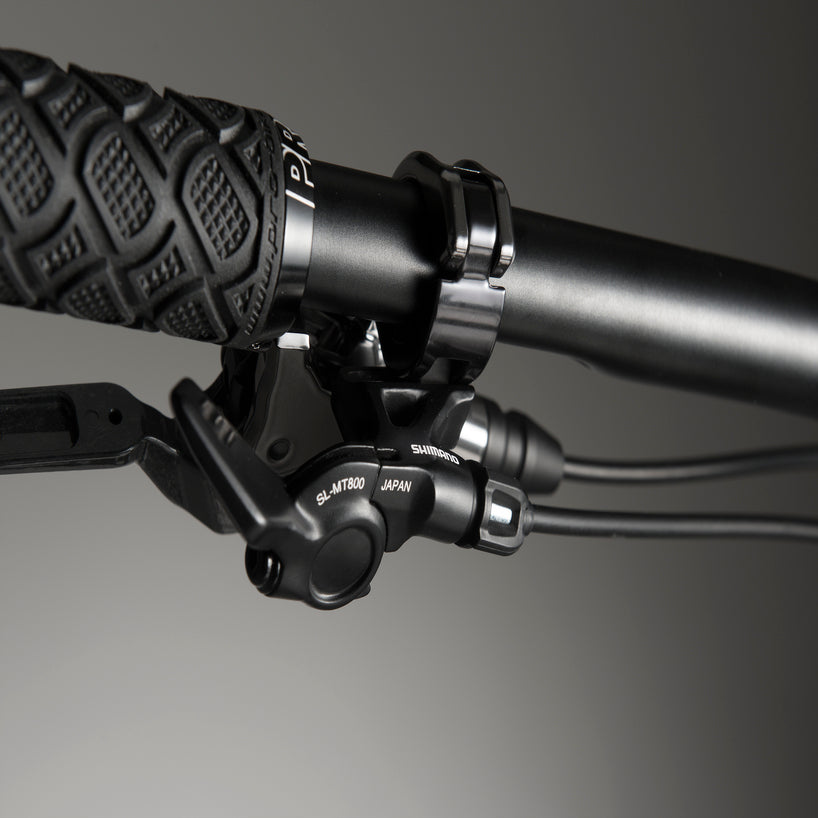 SEATPOST LEVER, SL-MT800-L, LEFT, FOR ADJUTABLE SEATPOST MONO LEVER, DIRECT ATTACH TO BL (I-SPEC EV), BLACK
