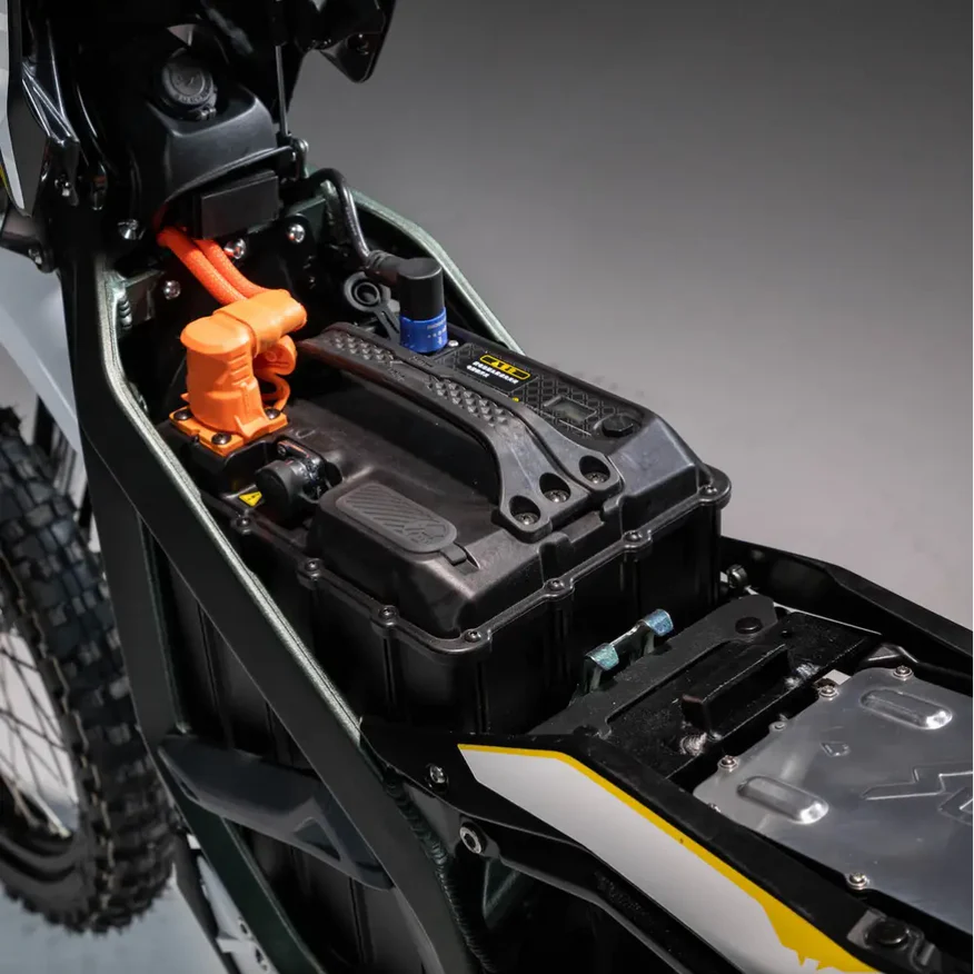 2025 Surron Ultra Bee X HP SW - 21kW Powerful Dirt EBike 74V 60Ah